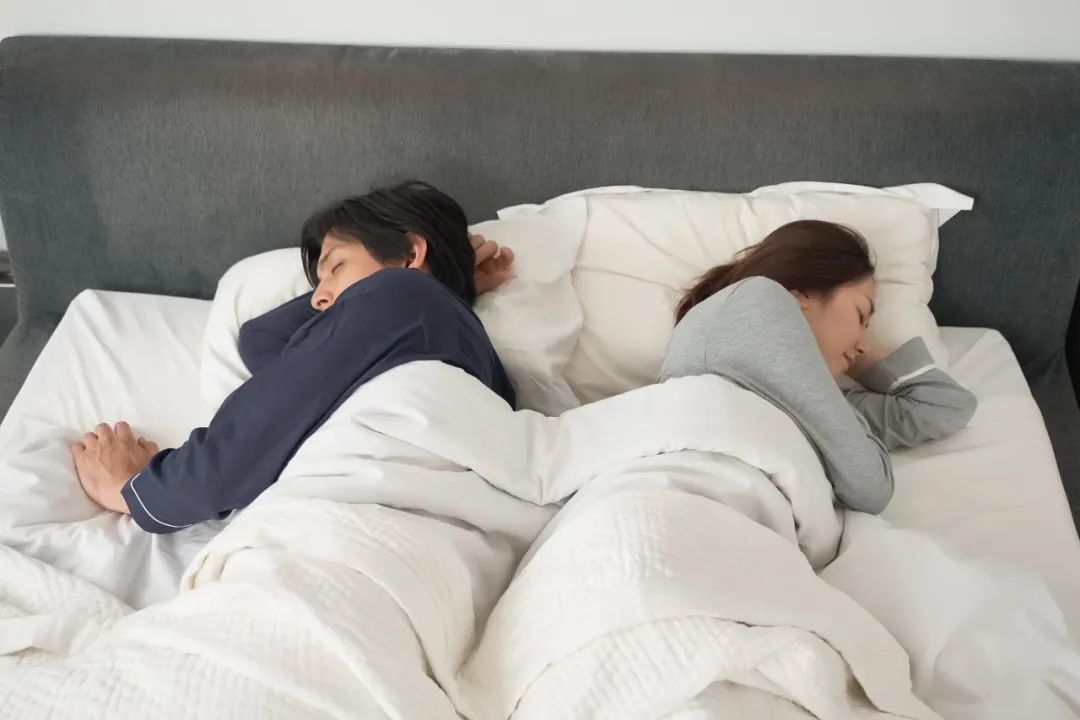 如何挽回妻子的心：真诚认错与行动指南