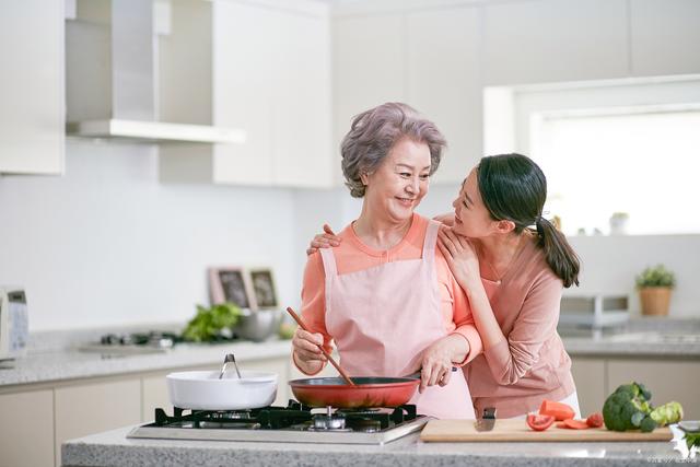 老公如何调和婆媳矛盾：关键策略解析