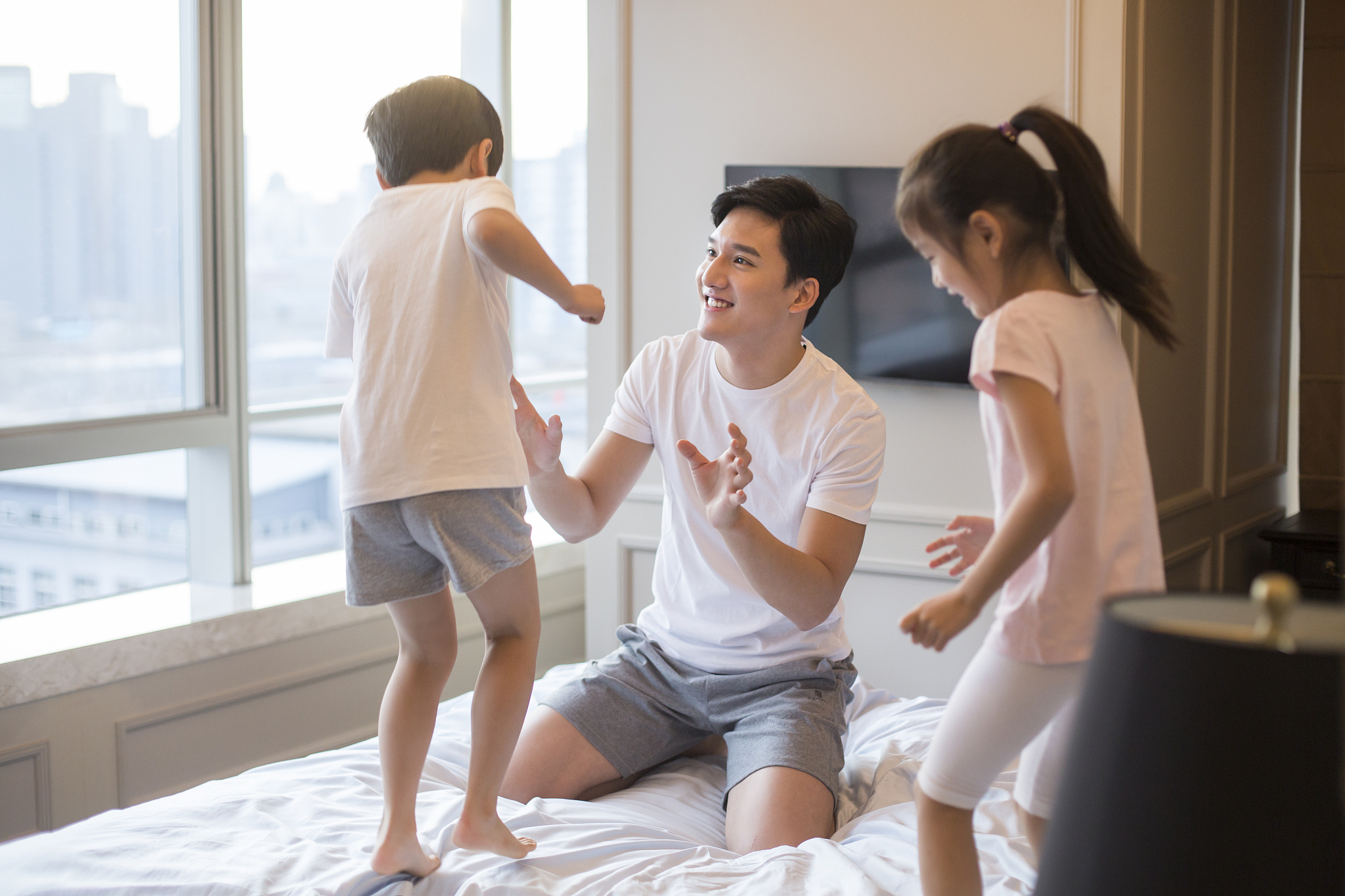 母亲:孩子的第一任老师