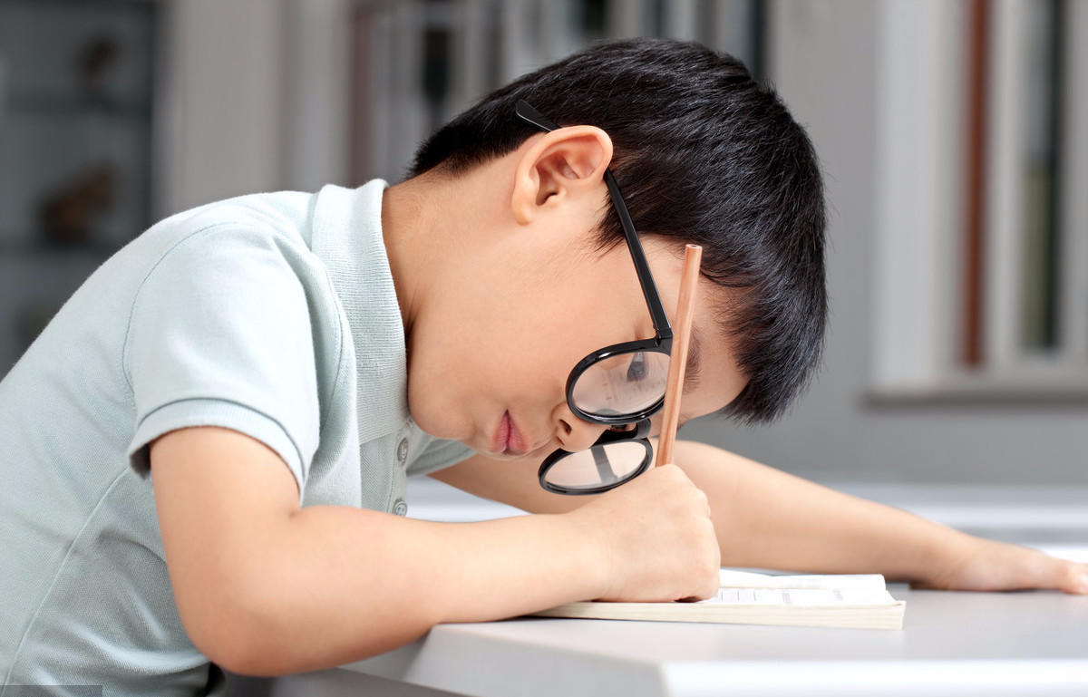 震惊!90%家长不知道:3招让孩子秒变学霸,第2个方法太绝了!