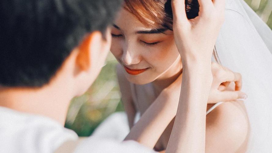 如何用真诚打动女友:做错事后挽回爱情的五大策略