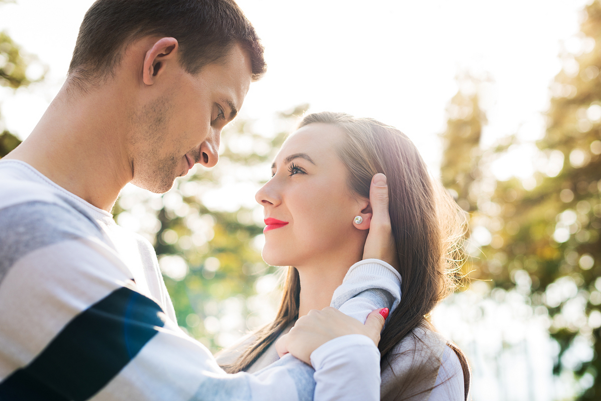 老公出轨后如何重建信任?5个关键步骤让你重拾幸福!